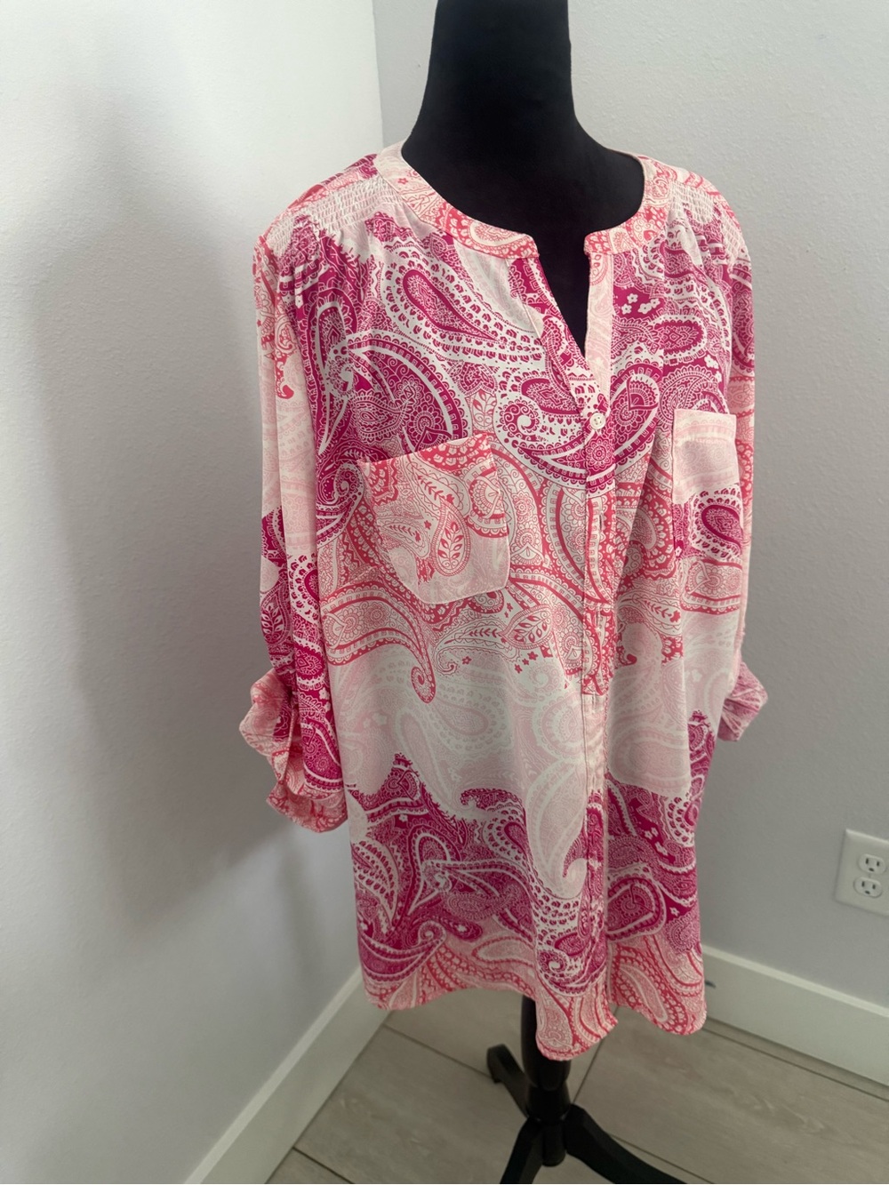 Women's Pink Paisley Tunic Top - Lightweight Long Sleeve#C4